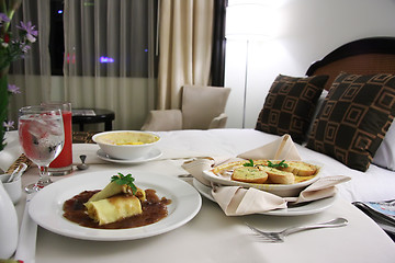 Image showing Room service