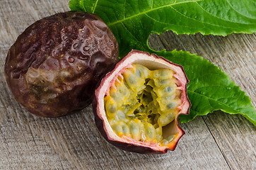 Image showing Passion fruits