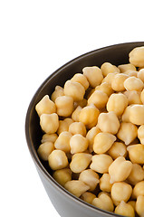 Image showing Chickpeas in a brown bowl