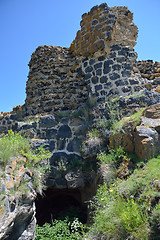 Image showing Ruines wall and the tunnel in Sevanavank