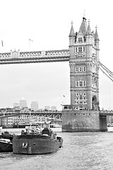 Image showing london tower in england old bridge and the cloudy sky