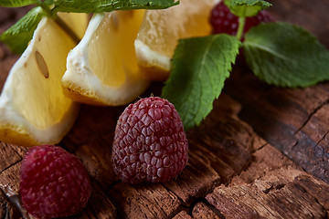 Image showing Raspberry, Mint and lemon