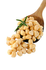 Image showing chickpeas over spoon 