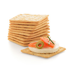 Image showing Crackers with cheese and tomato