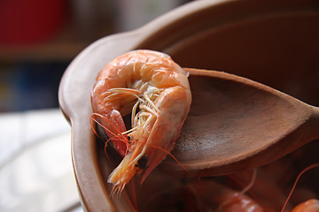 Image showing Whole cooked prawns