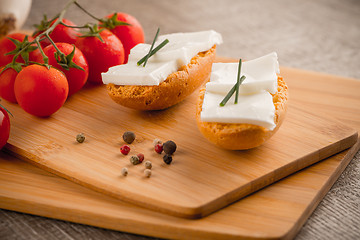 Image showing Bread with cottage