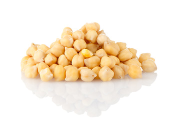 Image showing Pile of chickpeas