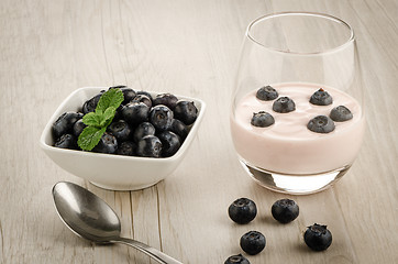 Image showing Yogurt with fresh blueberries