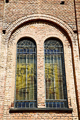 Image showing antique contruction in italy   rose window  wall