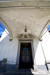 Image showing europe  italy  lombardy      in  the milano    church  door  bri