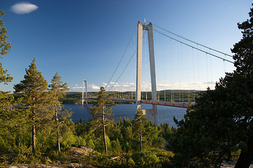 Image showing Hoegakustenbron, Angermanaelven, Sweden