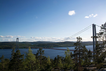 Image showing Hoegakustenbron, Angermanaelven, Sweden