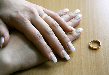 Image showing Female hands after a divorce