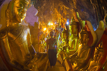 Image showing Golden Buddha statues in Pindaya Cave, Burma (Myanmar).