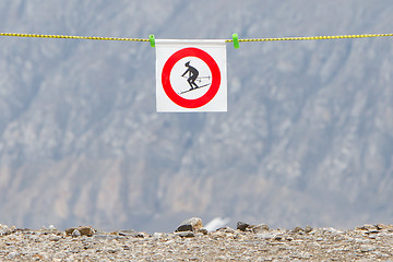 Image showing No ski sign