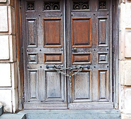 Image showing door st paul cathedral in london england old construction and re