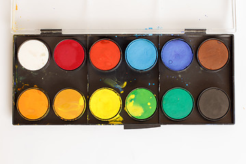 Image showing Box of paints