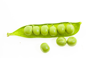 Image showing   green peas closeup