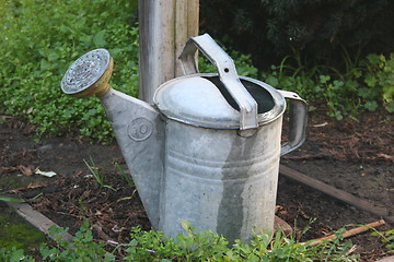 Image showing watering can