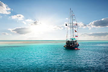 Image showing Yacht near island