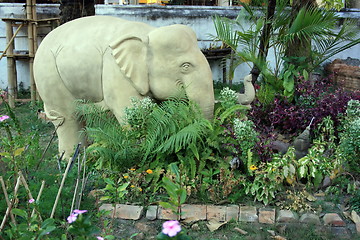 Image showing Stone elephant