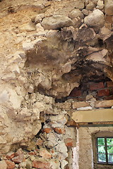 Image showing dry rot on old wall