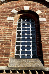 Image showing rose window  italy  lombardy     in  the legnano brick   tower  