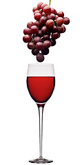 Image showing red wine and grapes