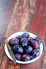 Image showing bowl of plums