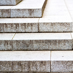 Image showing in london  monument old steps and marble ancien line 