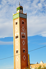 Image showing  muslim   in   mosque  the history     africa  minaret religion 