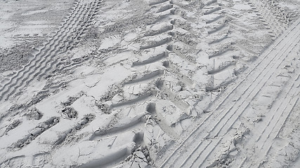 Image showing Wheel track on the sand