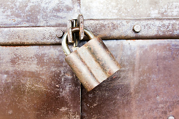 Image showing metal lock  