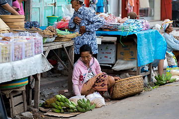 Image showing Hindu at the traditional street market, Bali