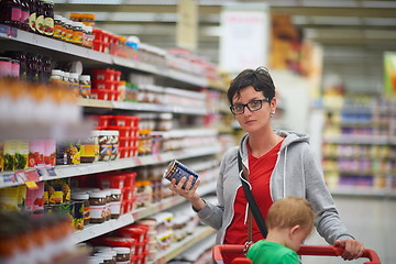 Image showing mother with baby in shopping