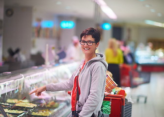 Image showing woman in supermarket