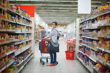 Image showing woman in supermarket