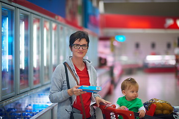 Image showing mother with baby in shopping