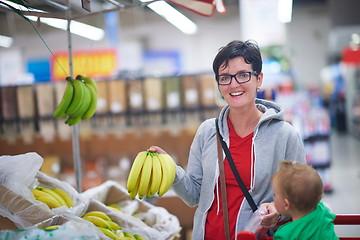 Image showing mother with baby in shopping