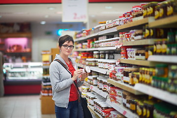 Image showing woman in supermarket