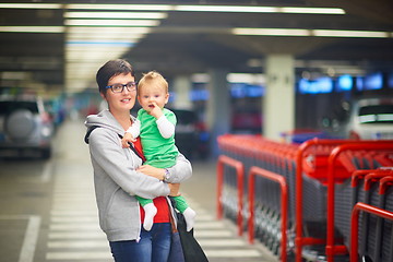 Image showing mother with baby in shopping