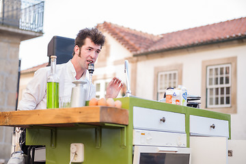 Image showing The Yelling Kitchen Prince performed by Bram Graafland from Hola