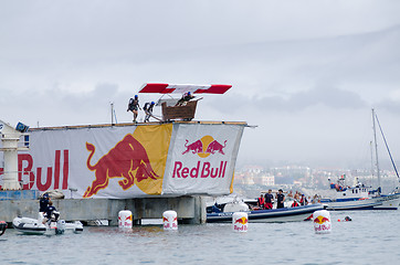 Image showing Cascais com asas team at the Red Bull Flugtag