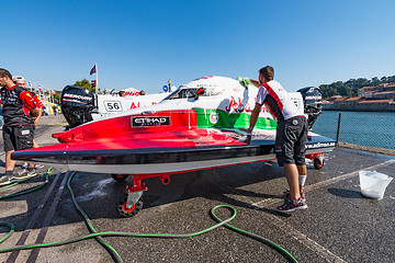 Image showing Team Abu Dhabi boat preparations