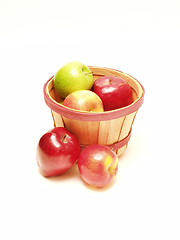 Image showing Apples in a bushel basket