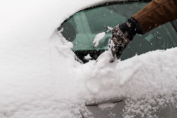 Image showing Snowy car