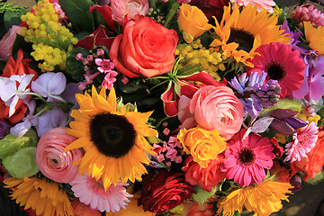 Image showing Mixed bouquet in bright colors