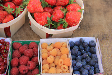 Image showing Berries at a market stall