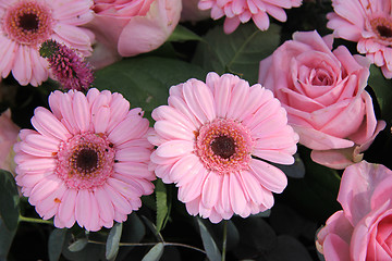 Image showing Pink roses in a wedding arrangement