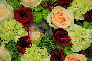 Image showing Green and pink wedding flowers